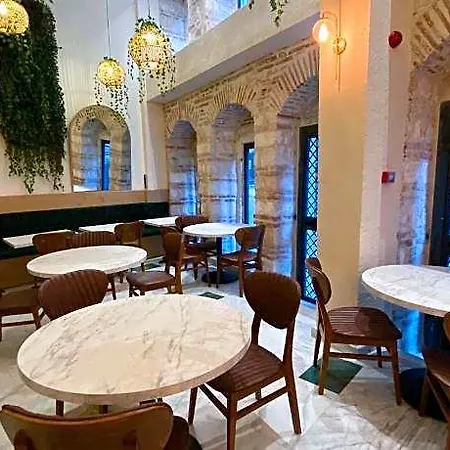 Pera Rasso Hotel