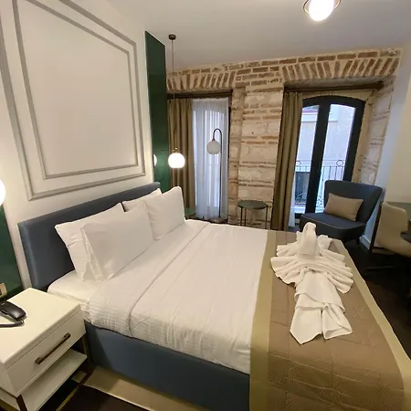 Hotel Pera Rasso 3*