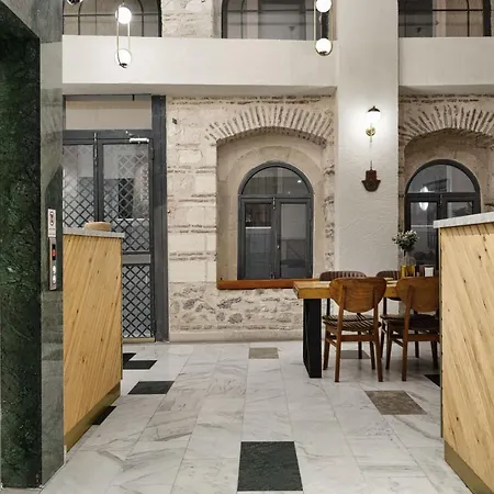Pera Rasso Istanbul
